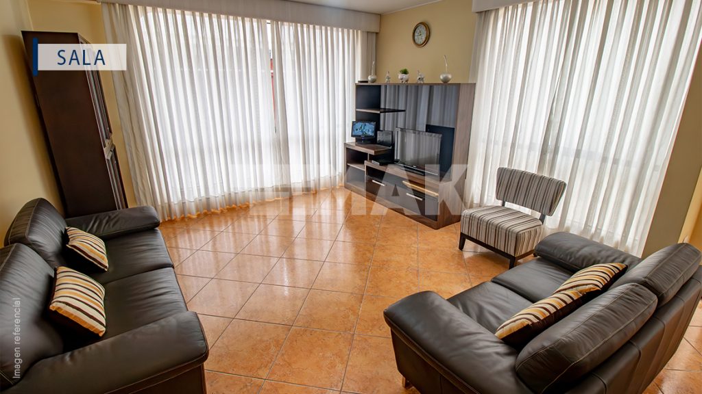 Departamento de 4 dormitorios y 3 baños ubicado en La Molina Departamento de 4 dormitorios y 3 baños ubicado en La Molina